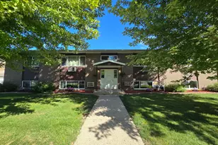 1221 Madison Ave, Detroit Lakes, MN 56501 - Photo 1