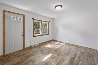 308 7th Avenue N, Sauk Rapids, MN 56379 - Photo 9