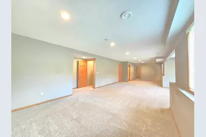 4625 Edinbrook Terrace, Brooklyn Park, MN 55443 - Photo 19