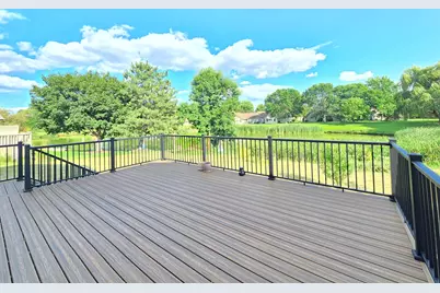 4625 Edinbrook Terrace, Brooklyn Park, MN 55443 - Photo 37