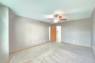 4625 Edinbrook Terrace, Brooklyn Park, MN 55443 - Photo 11