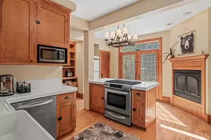 1944 Minnehaha Ave E, Saint Paul, MN 55119 - Photo 9