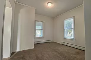 229 S Elm St, Fairmont, MN 56031 - Photo 9