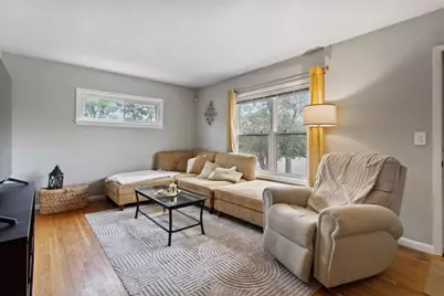 2257 Fremont Avenue E, Saint Paul, MN 55119 - Photo 3