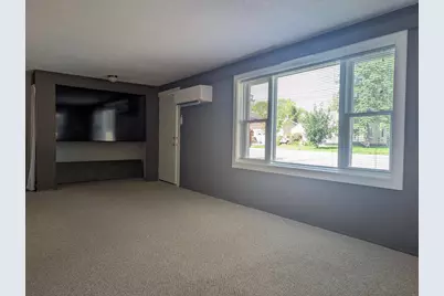 331 4th Avenue SW, Perham, MN 56573 - Photo 7