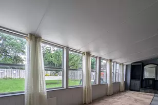 331 4th Ave SW, Perham, MN 56573 - Photo 5