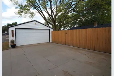 1101 Dale Street N, Saint Paul, MN 55117 - Photo 7
