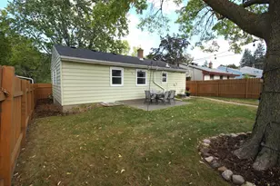 1101 Dale St N, Saint Paul, MN 55117 - Photo 5