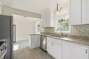2795 Farrington St, Roseville, MN 55113 - Photo 7