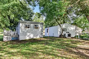 429 S Scott St, Elmwood, WI 54740 - Photo 13