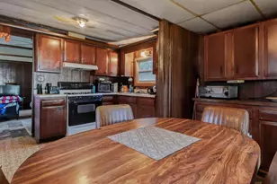 429 S Scott St, Elmwood, WI 54740 - Photo 5