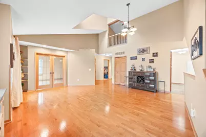 111 Morningside Drive NE, Hutchinson, MN 55350 - Photo 13