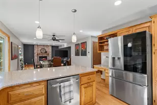 13306 Ellice Ct, Apple Valley, MN 55124 - Photo 21