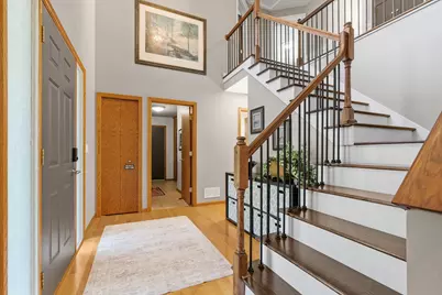 13306 Ellice Court, Apple Valley, MN 55124 - Photo 5