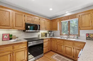 13306 Ellice Ct, Apple Valley, MN 55124 - Photo 19