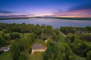 10243 John Trail, Chisago City, MN 55013 - Photo 3