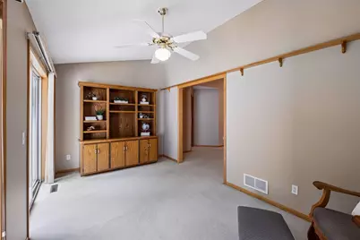7929 Barrymore Lane, Woodbury, MN 55125 - Photo 21
