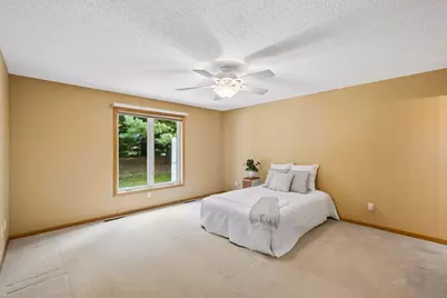 7929 Barrymore Lane, Woodbury, MN 55125 - Photo 23
