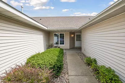 7929 Barrymore Lane, Woodbury, MN 55125 - Photo 5