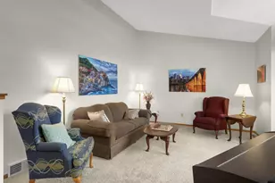 3266 Rolling Hills Dr, Eagan, MN 55121 - Photo 3