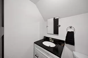 514 N Prairie St, Lake City, MN 55041 - Photo 7