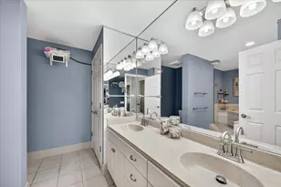 168 6th St E, Saint Paul, MN 55101 - Photo 13