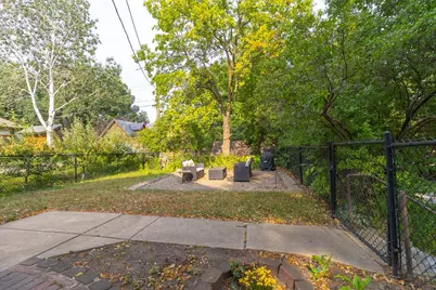 1084 Bradley Street, Saint Paul, MN 55130 - Photo 25