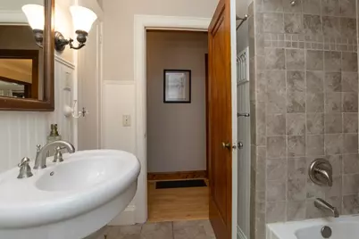 1084 Bradley Street, Saint Paul, MN 55130 - Photo 17