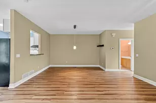 416 Duke St, Saint Paul, MN 55102 - Photo 11