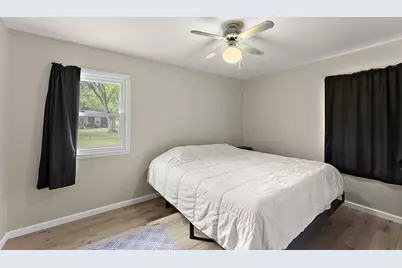 8820 Greenway Avenue S, Cottage Grove, MN 55016 - Photo 17