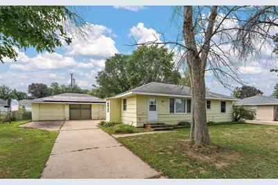 8820 Greenway Avenue S, Cottage Grove, MN 55016 - Photo 1