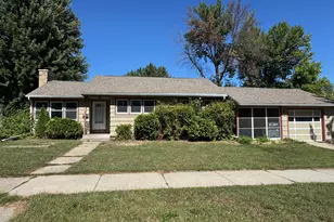 408 Southview Dr, Marshall, MN 56258 - Photo 1
