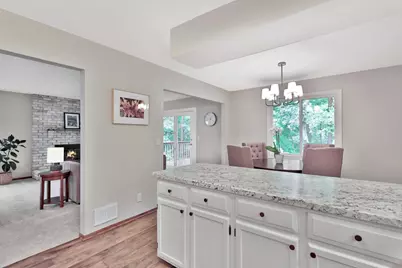 15641 27th Avenue N, Plymouth, MN 55447 - Photo 9