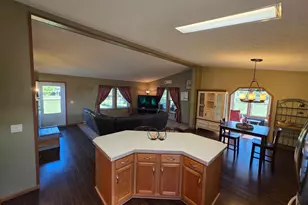 2257 Long Lake Rd, Detroit Lakes, MN 56501 - Photo 7