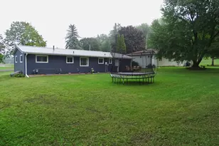 429 Auth St, Durand, WI 54736 - Photo 5
