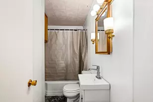 401 W Gary St, Duluth, MN 55808 - Photo 15
