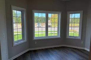 8208 Haywood Dr, Lino Lakes, MN 55014 - Photo 3