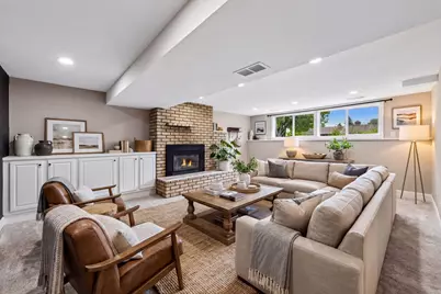 1370 Valley View Road, Chaska, MN 55318 - Photo 19