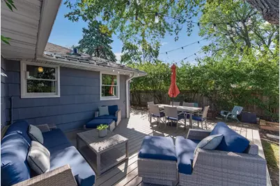 2451 Sheldon Street, Roseville, MN 55113 - Photo 37