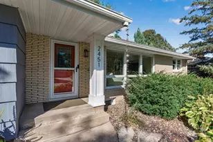 2451 Sheldon St, Roseville, MN 55113 - Photo 3