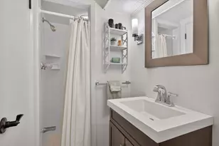2451 Sheldon St, Roseville, MN 55113 - Photo 33