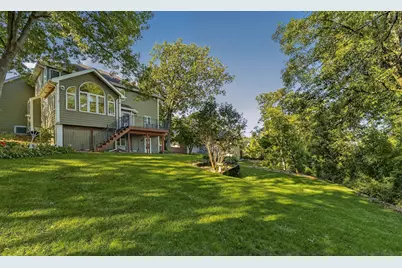 1505 Glendale Hills Drive NE, Rochester, MN 55906 - Photo 3