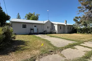 333 W 3rd Ave, Ada, MN 56510 - Photo 1