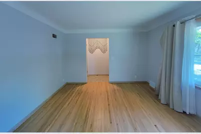 4601 Oliver Ave N, Minneapolis, MN 55412 - Photo 17