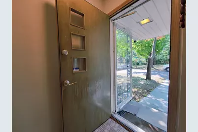 4601 Oliver Ave N, Minneapolis, MN 55412 - Photo 9