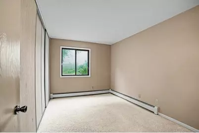 2680 Oxford Street N #107, Roseville, MN 55113 - Photo 7