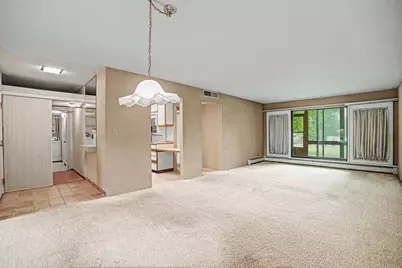 2680 Oxford Street N #107, Roseville, MN 55113 - Photo 5