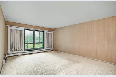 2680 Oxford Street N #107, Roseville, MN 55113 - Photo 3