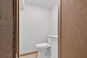 5617 4th St NE, Fridley, MN 55432 - Photo 33