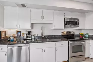 2950 Dean Pkwy, Minneapolis, MN 55416 - Photo 37